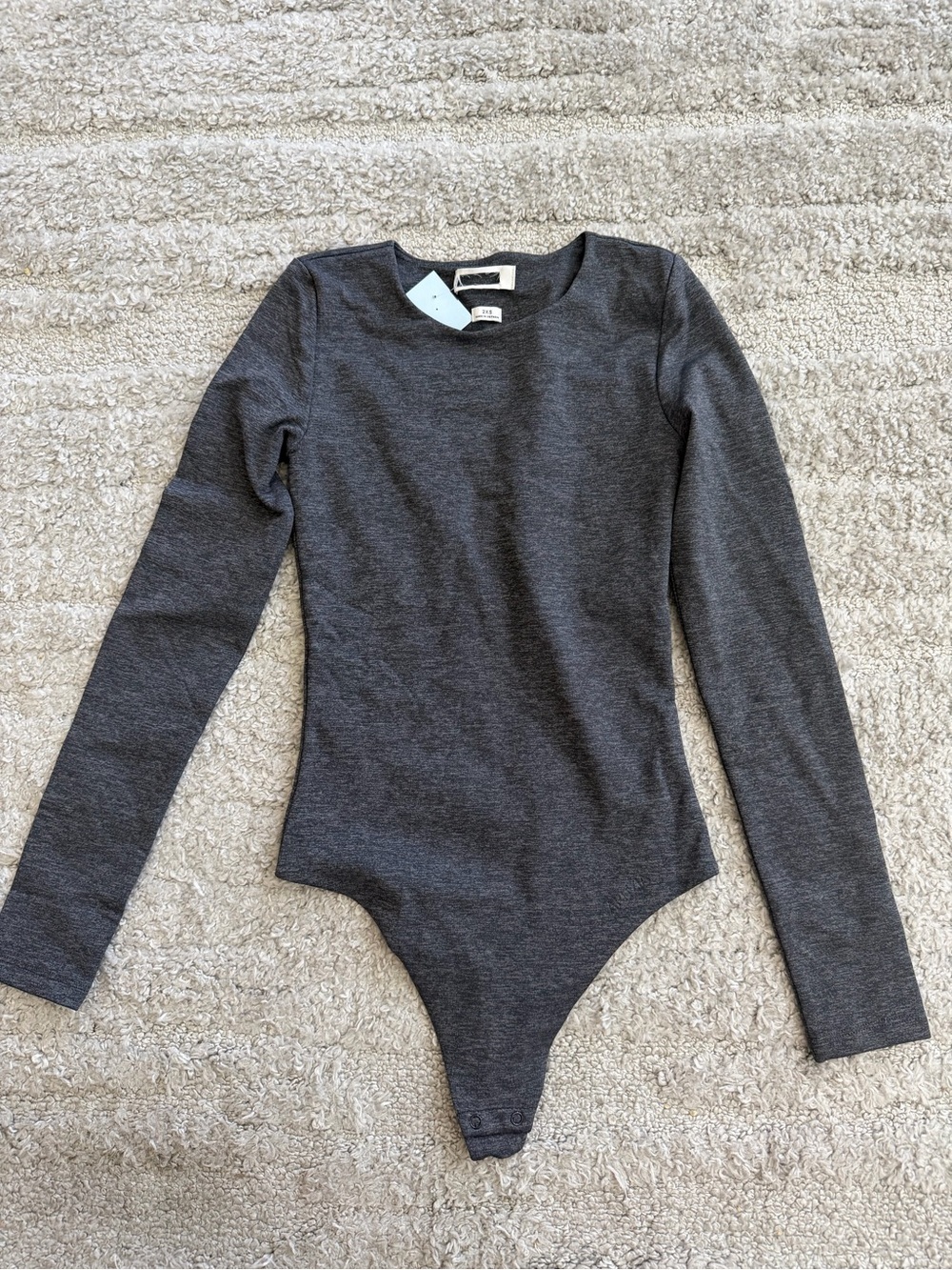 NWT Aritzia size 2XS  Contour Crew Bodysuit in Dark Heather Grey